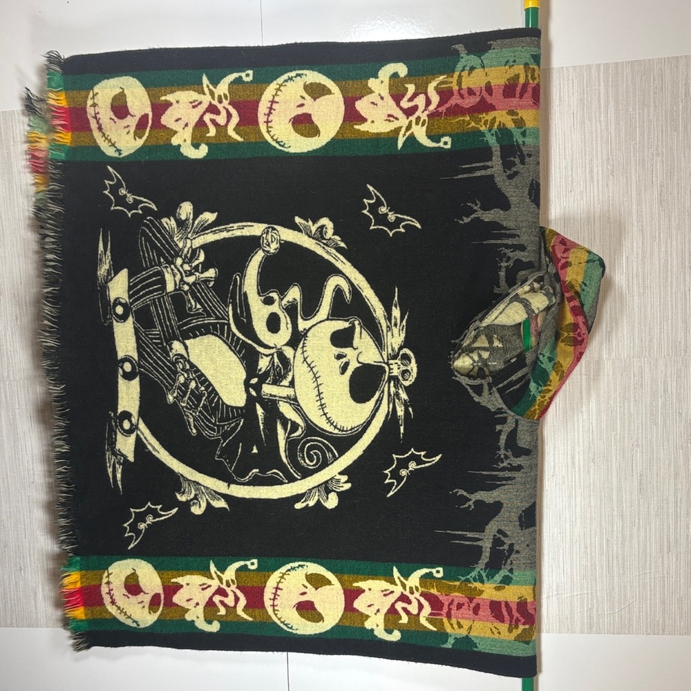 Ecuadorian hooded poncho Nightmare Before Christmas
